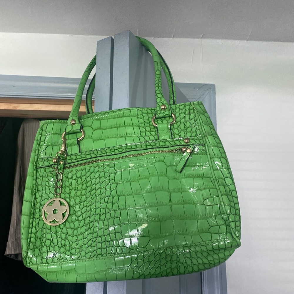 This bag is new without tag.